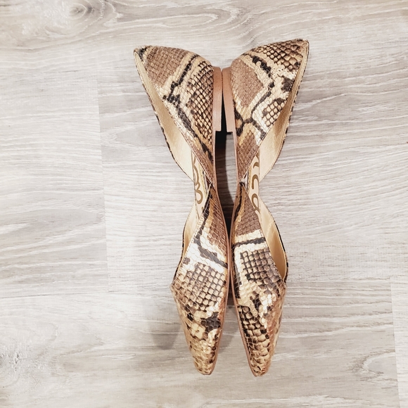 NEW Sam Edelman Rodney Snake-Print Flat Shoes - Picture 3 of 11